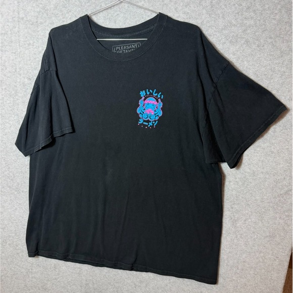 Pleasant Getaways Other - Pleasant Getaways Japanese Ramen Graphic T-Shirt 2X Black Front Back